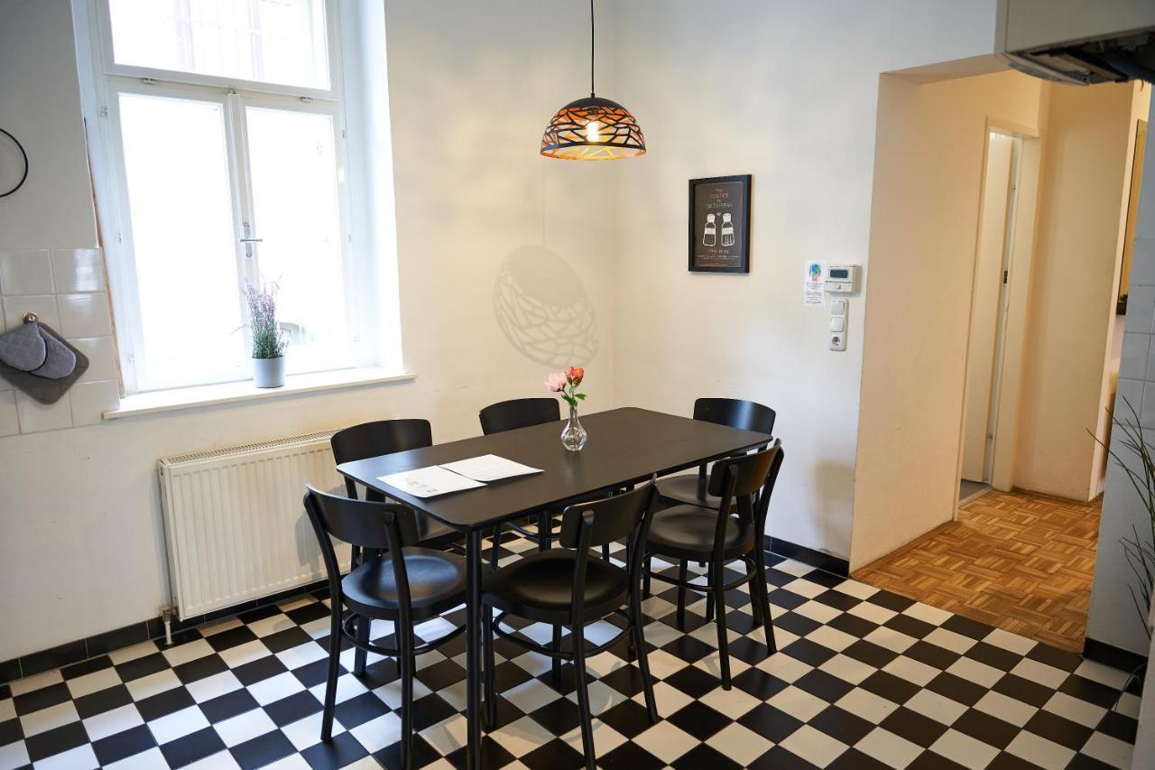 Apartament Fancy For 5 With Self-check-in At Spittelberg Viena